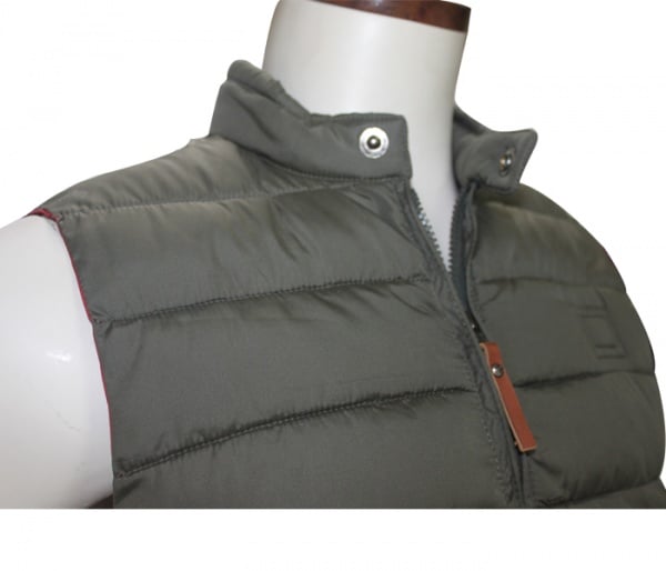 Men Fashion Cold Weather Winter Sleeveless Puffy Vest High Neck Hooded